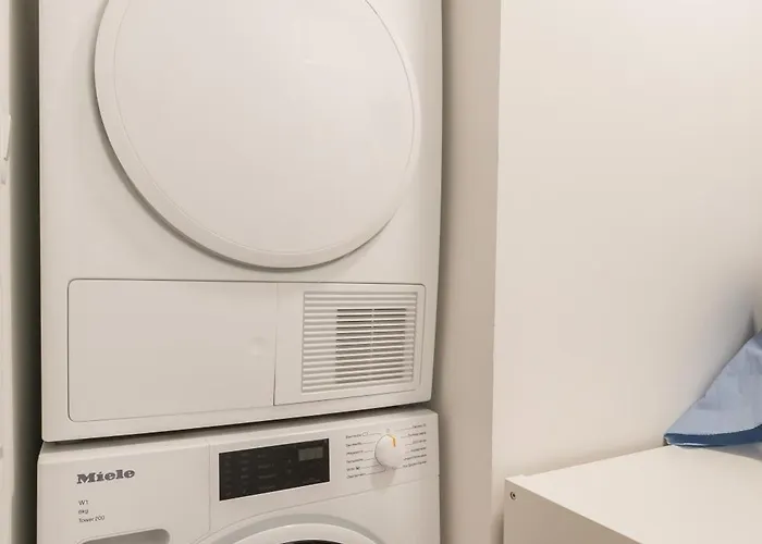 Dream By The Sea 奥帕提亚