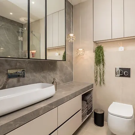 Dream By The Sea * オパティヤ