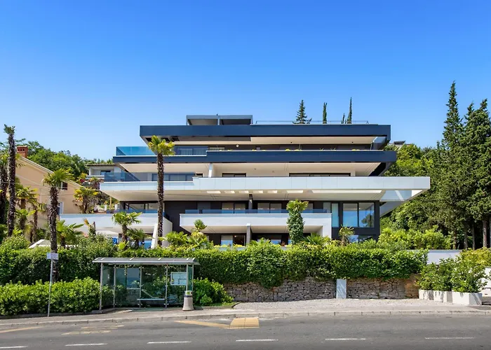 Dream By The Sea Apartment *